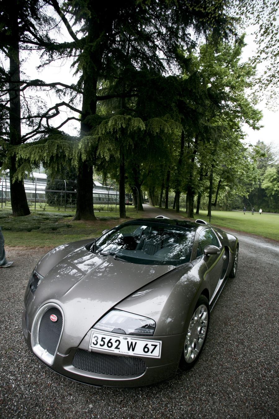  Bugatti Veyron 16.4 2005 года  (фото 33 из 98)